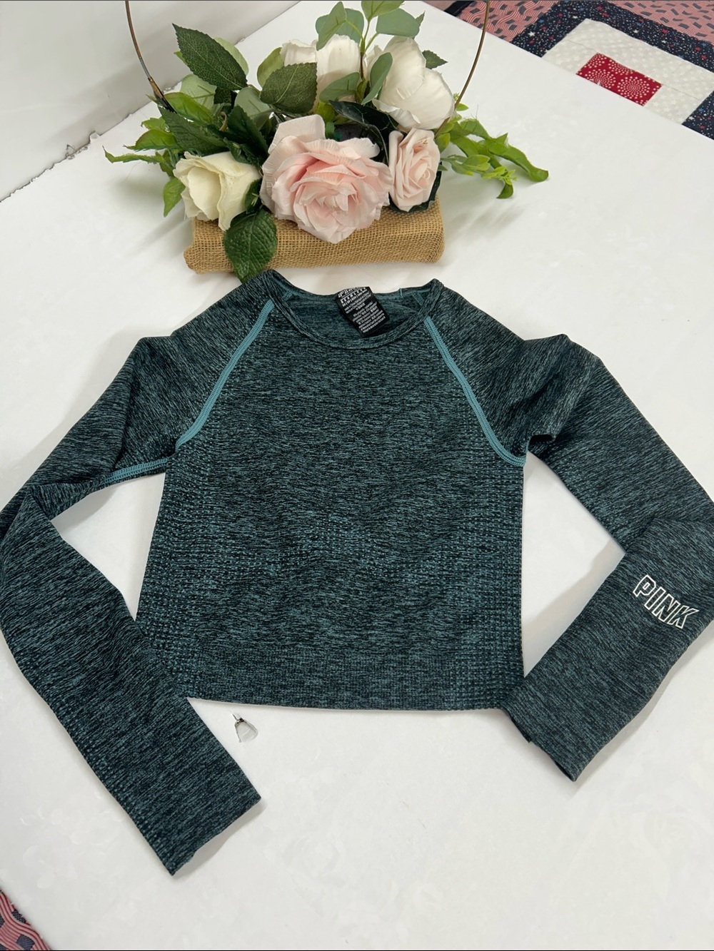 PINK Victoria's Secret Heathered Teal Long-Sleeve Crop Top